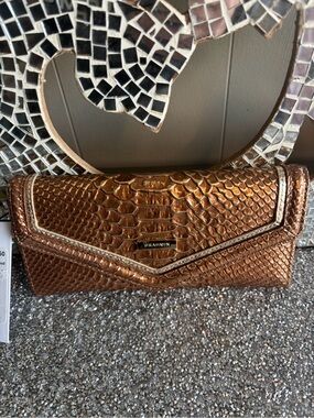 🌟Brahmin Metallic Copper Textured Leather Wallet